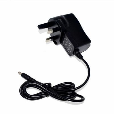 UK Plug 5V 3A DC Power Adapter with Multiple Output Plugs