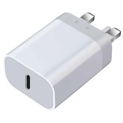 Fast Charger 20W Type C PD Wireless USB-C Adapter with Magnetic Fast Charging for Phones GAN 30W UK Plug Power Adapter